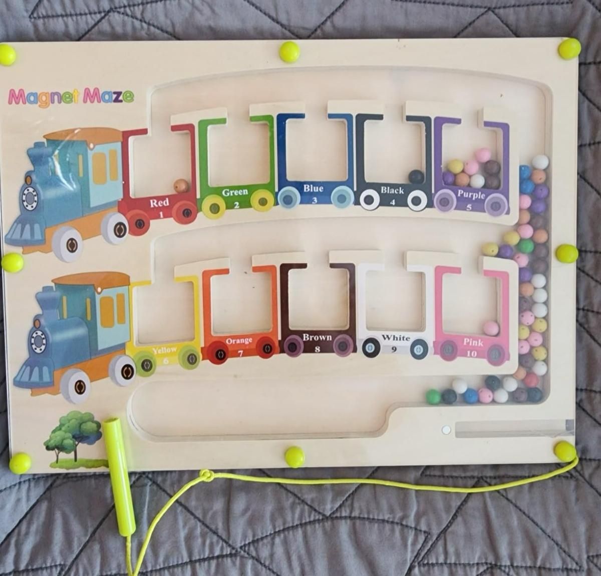 🎨 ColorMaze MagnetoPlay – Montessori Puzzle Board
